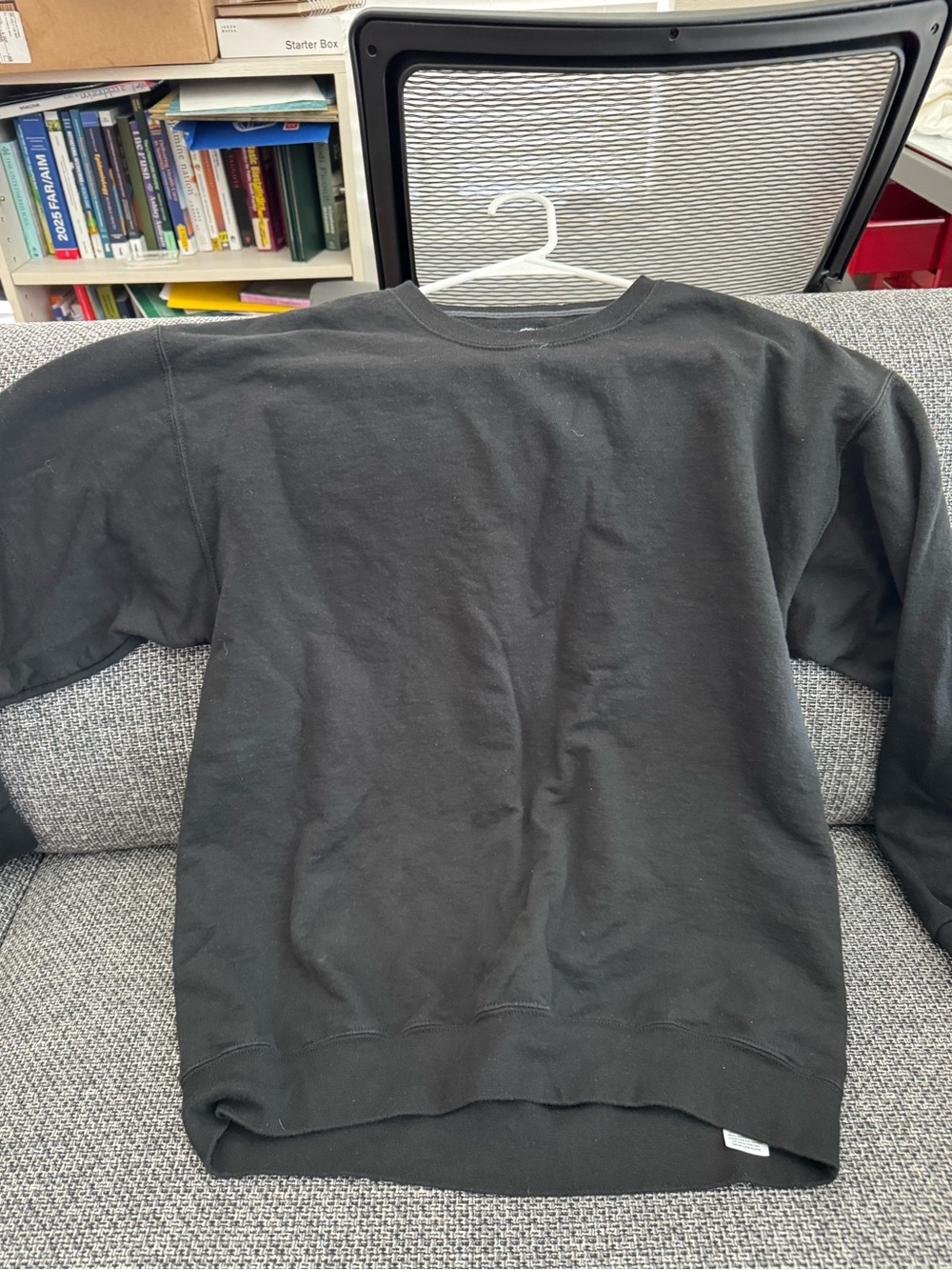 Athletic Works Black Men's Crewneck Sweater